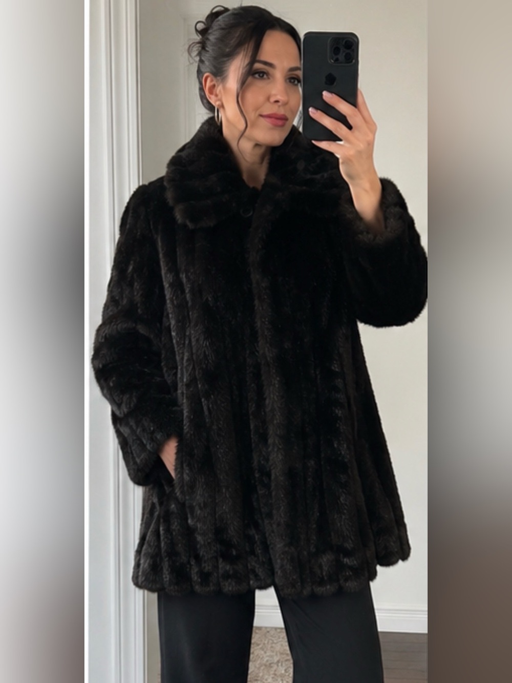 Fenn-Nelli Elegant Black Faux Fur Coat – Women’s Size 15/16